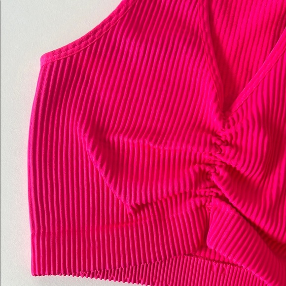 Aerie Cropped Tank Pink - Picture 3 of 6